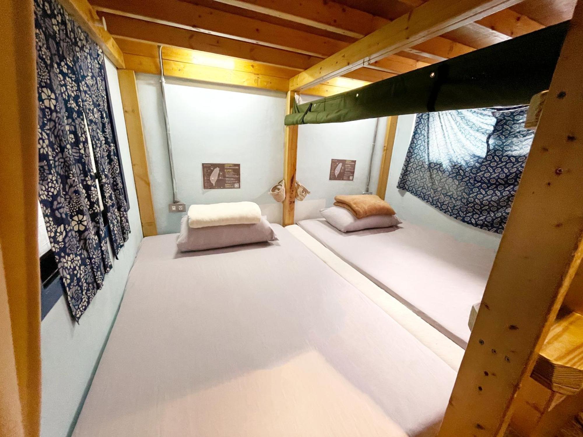 Fuqi Hostel - Heping Тайнань Экстерьер фото